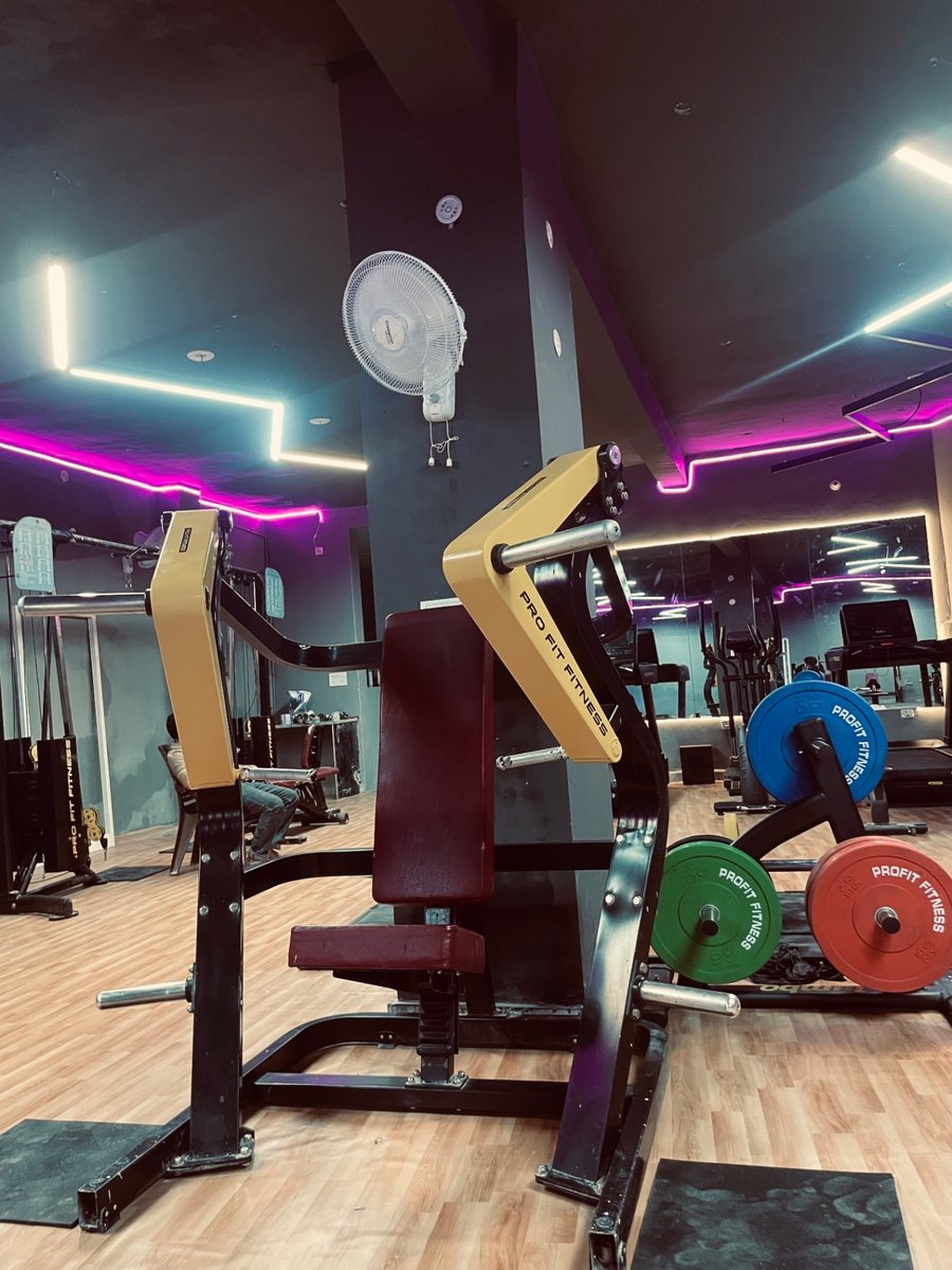 DreamFit plate-loaded machines